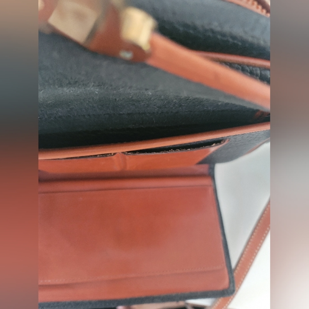 Dooney & Bourke Vintage Crossbody Bag - Picture 5 of 15